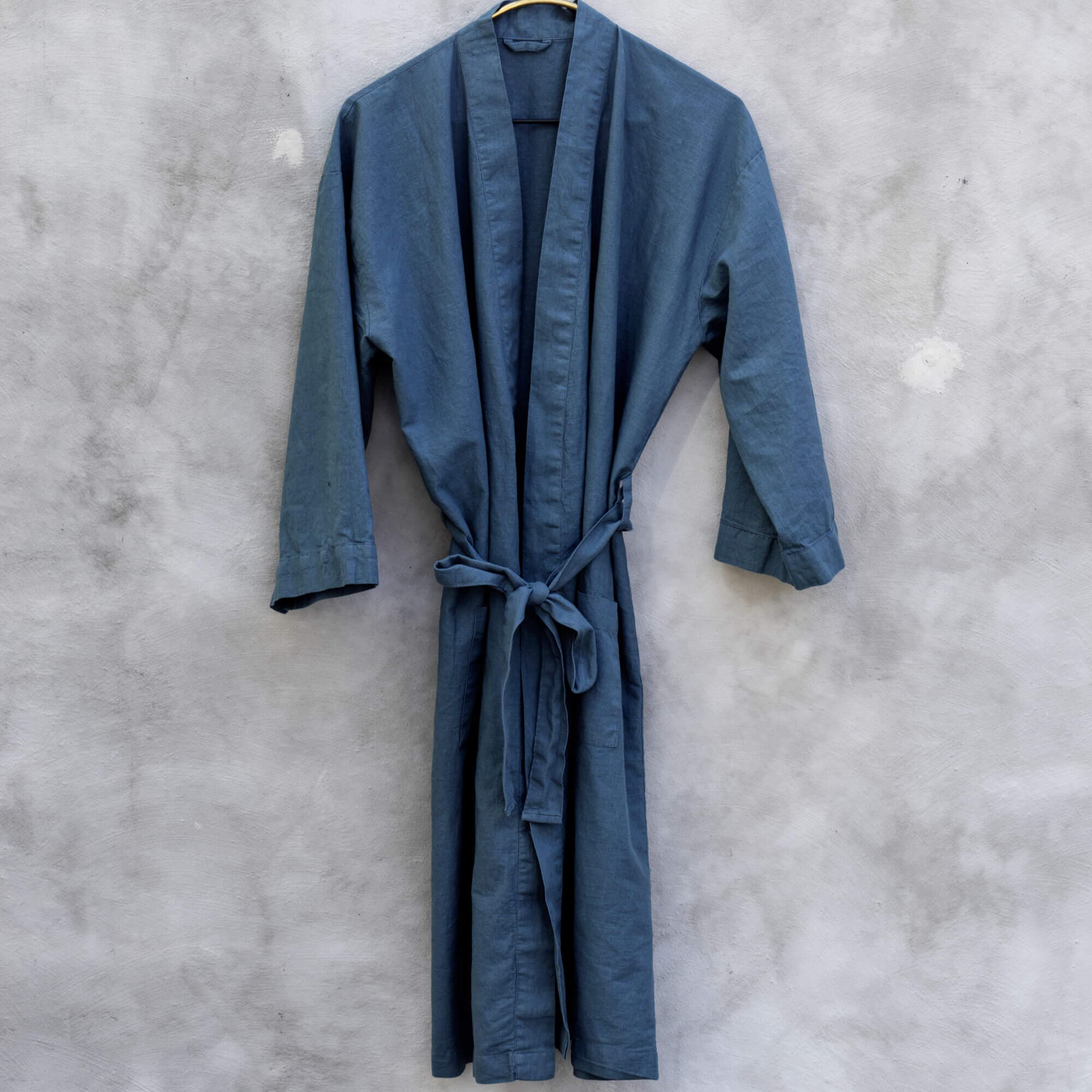 underbara-linne-morgonrock.blå-gripsholm