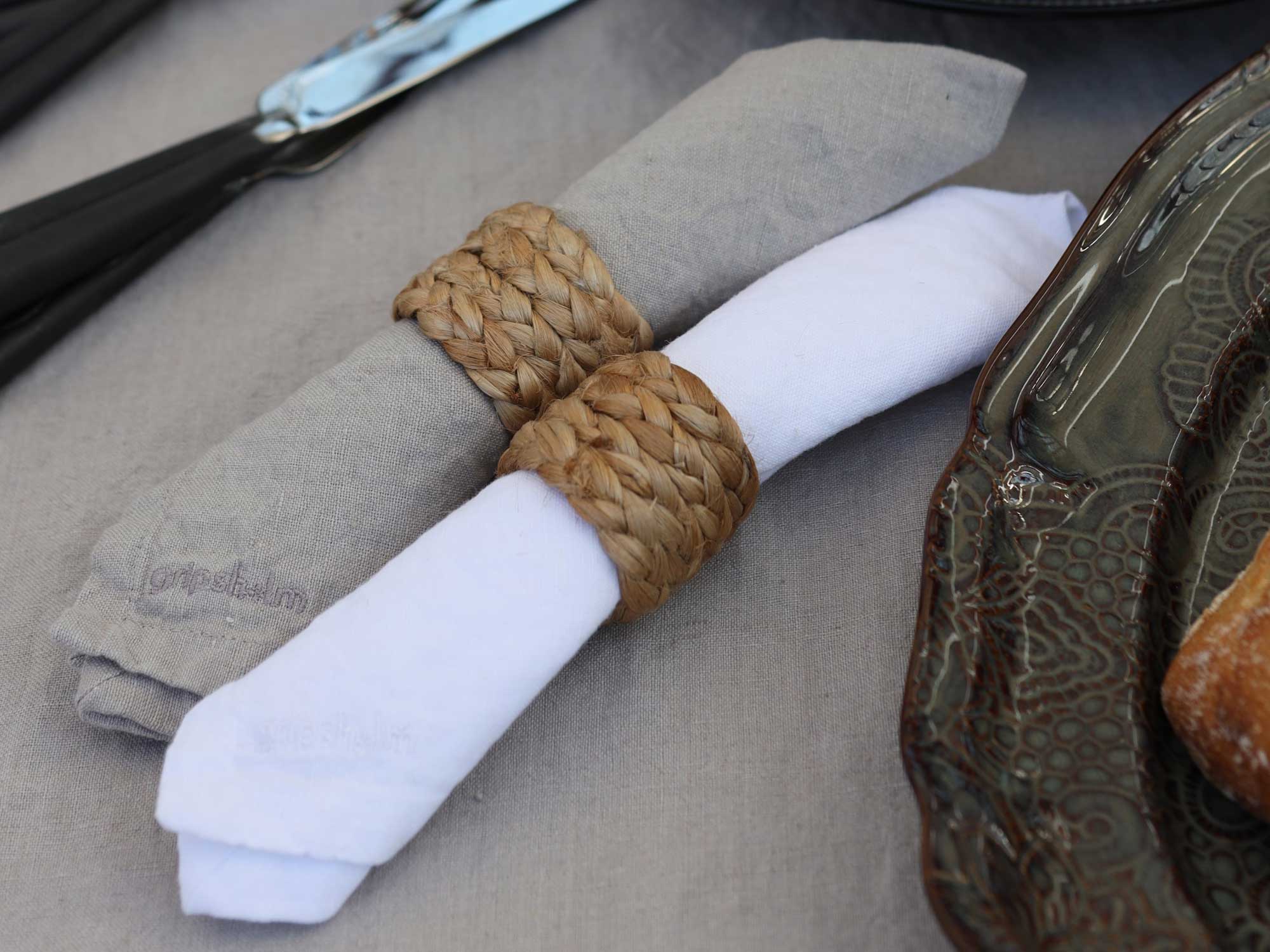 linneservett-höstens-inredningstrender-gripsholm