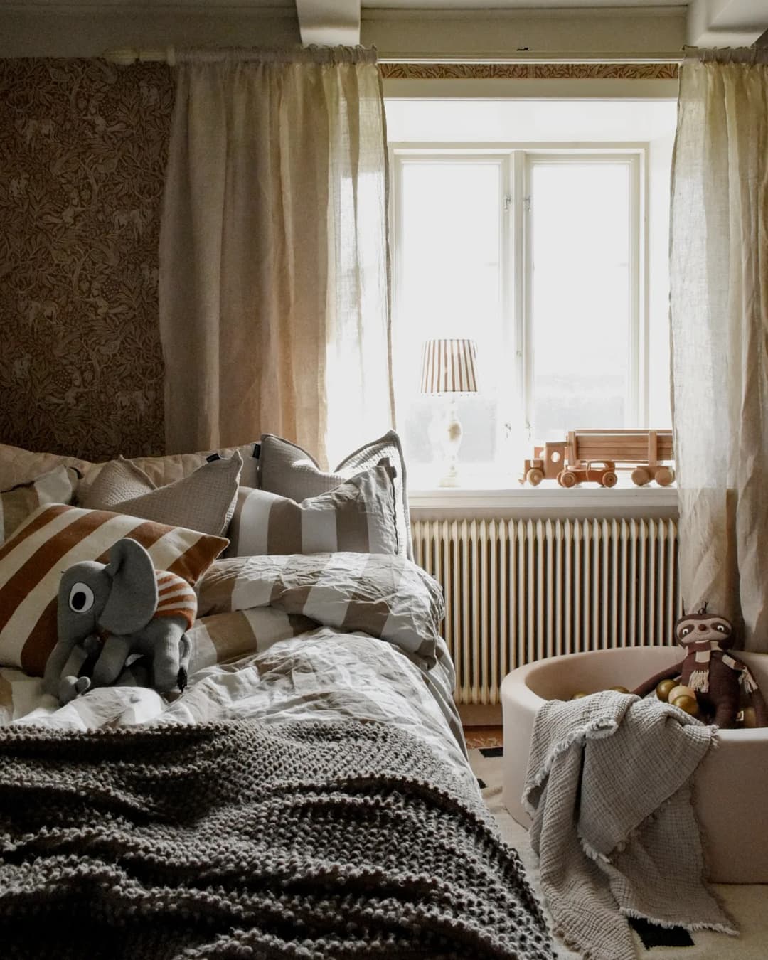 GRIPSHOLM BARNRUM HEMMA HOS @AKERSLATT